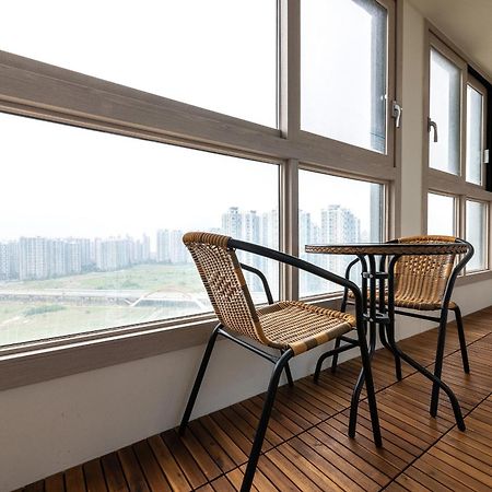 The November Stay In Landmark Incheon Exterior photo